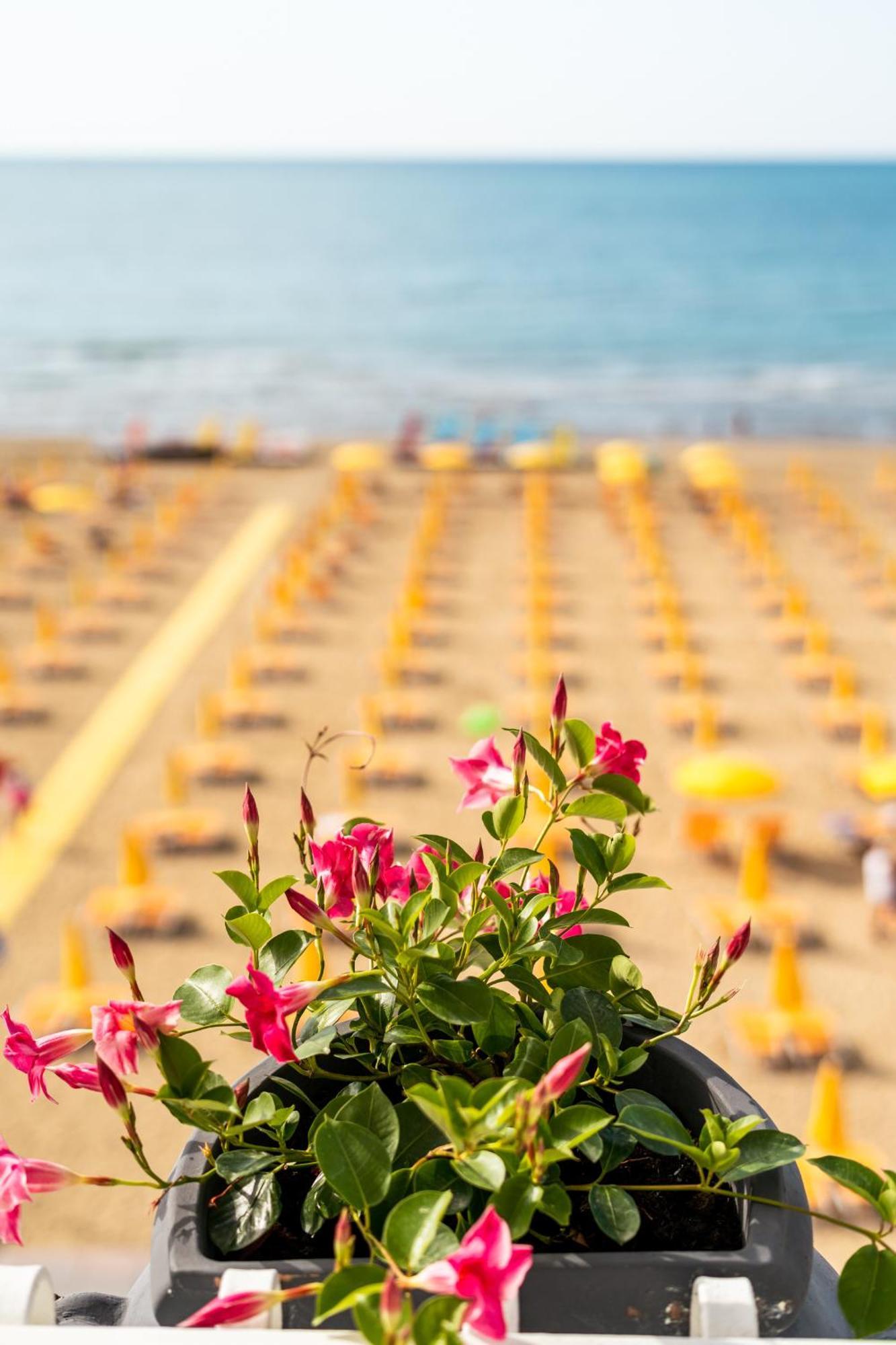 Hotel Gritti Lido di Jesolo Exterior foto